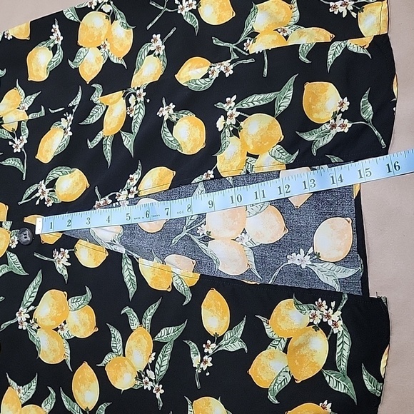 H&M Divided Size 6 Midi Black with Lemons Skirt, Side Slit and Buttons, EUC - Picture 10 of 14